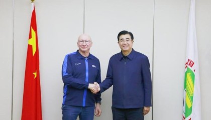 开云体育-克瑞斯·范·普维尔德出任中国足球协会技术总监