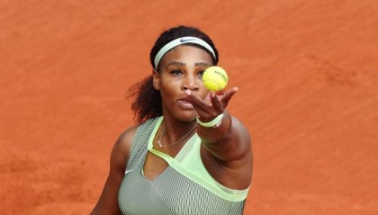 开云体育-小威赢“美国内战”重返法网16强 有望再度冲击24冠